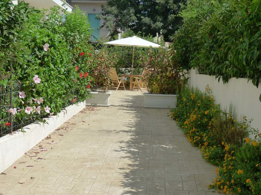 Marina Di Modica Suite Экстерьер фото